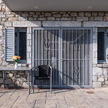 Diana's Stone House With Sea View * Gythio